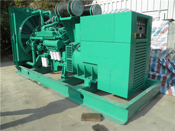 坊子出租发电机 发电机组厂家：柴油发电机组的控制屏的作用是什么？